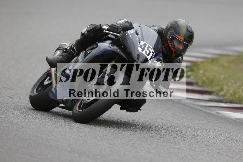 /37 09.08.2026  Pluess Motosport ADR/Freies Fahren/451